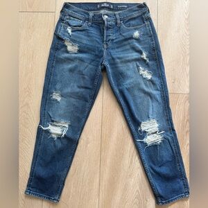 Hollister Low-Rise Crop Boyfriend Jeans (Size: 26) 👖✨
